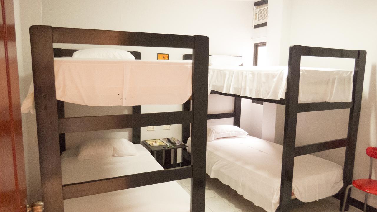 Jer'S Hostal Tumbes Eksteriør billede