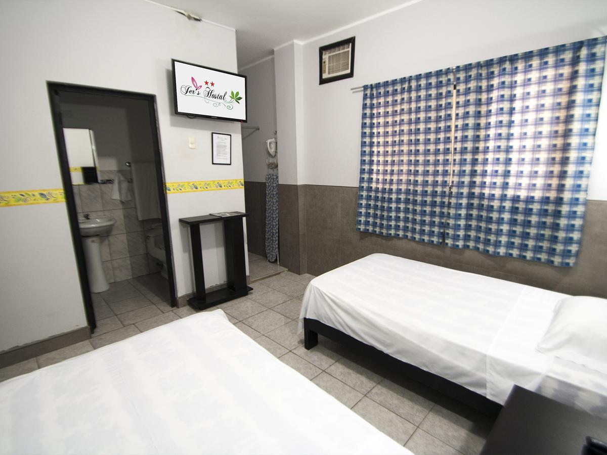 Jer'S Hostal Tumbes Eksteriør billede